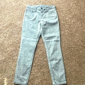 Women’s Universal gray skinny jeans size 6